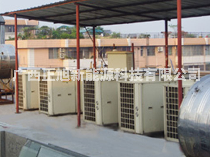 上林縣喬賢初級中學